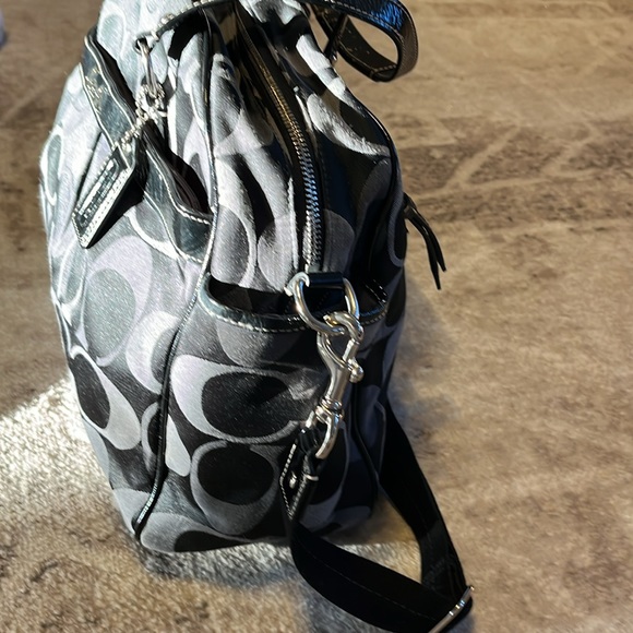 COACH ADDISON SIGNATURE BLACK NYLON TRAVEL DIAPER BAG F18376 - Picture 7 of 16